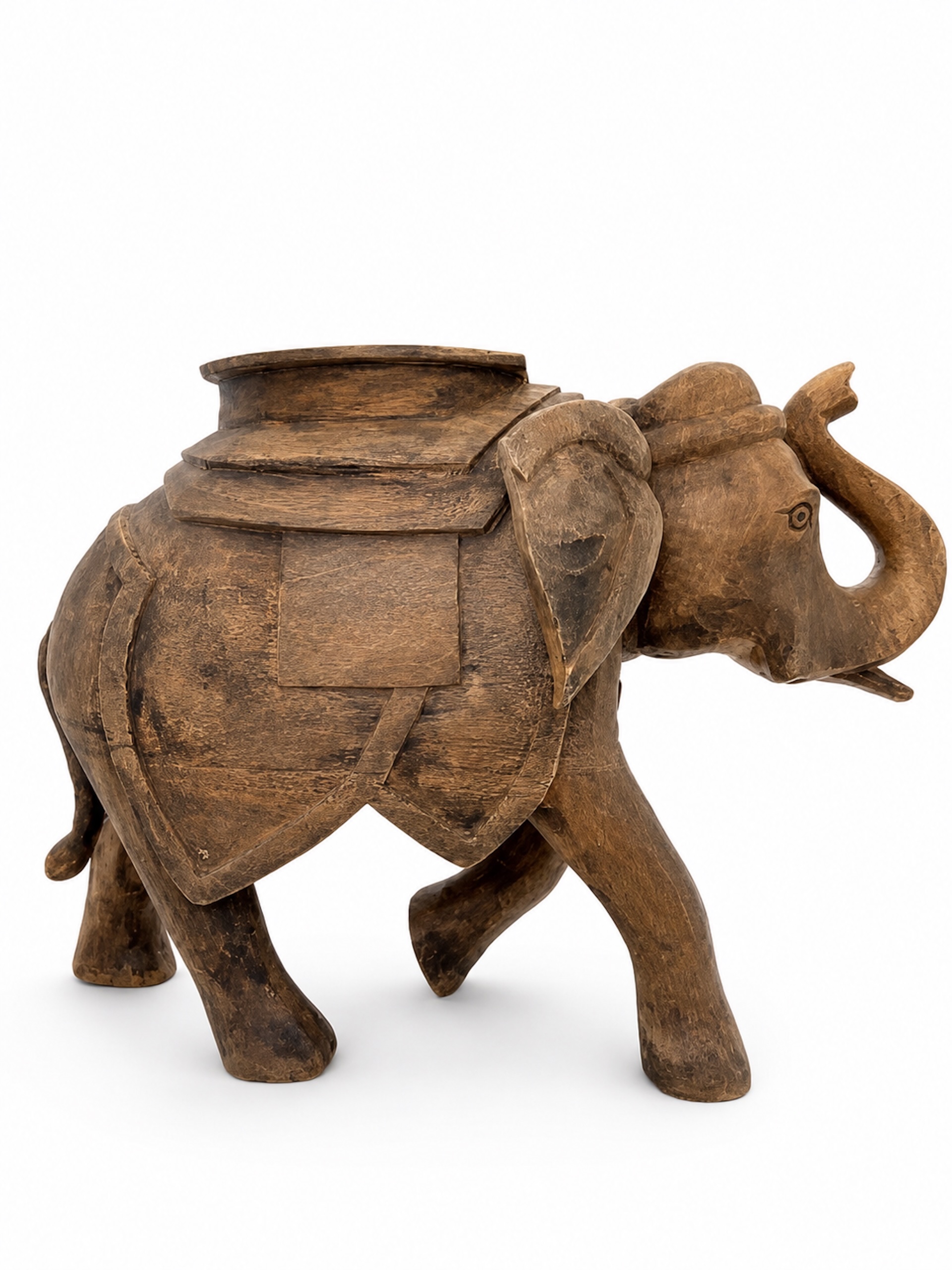 Elefante artesanal em madeira maciça